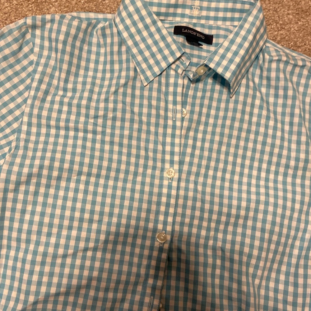 Lands’end button up - Picture 2 of 4